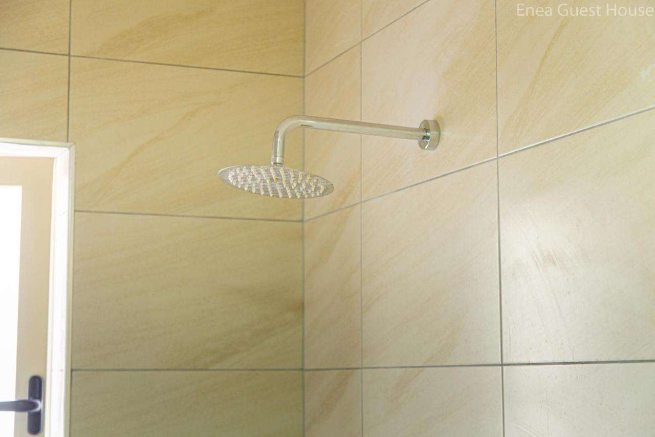 Enea'S Guest House Vlore Luaran gambar