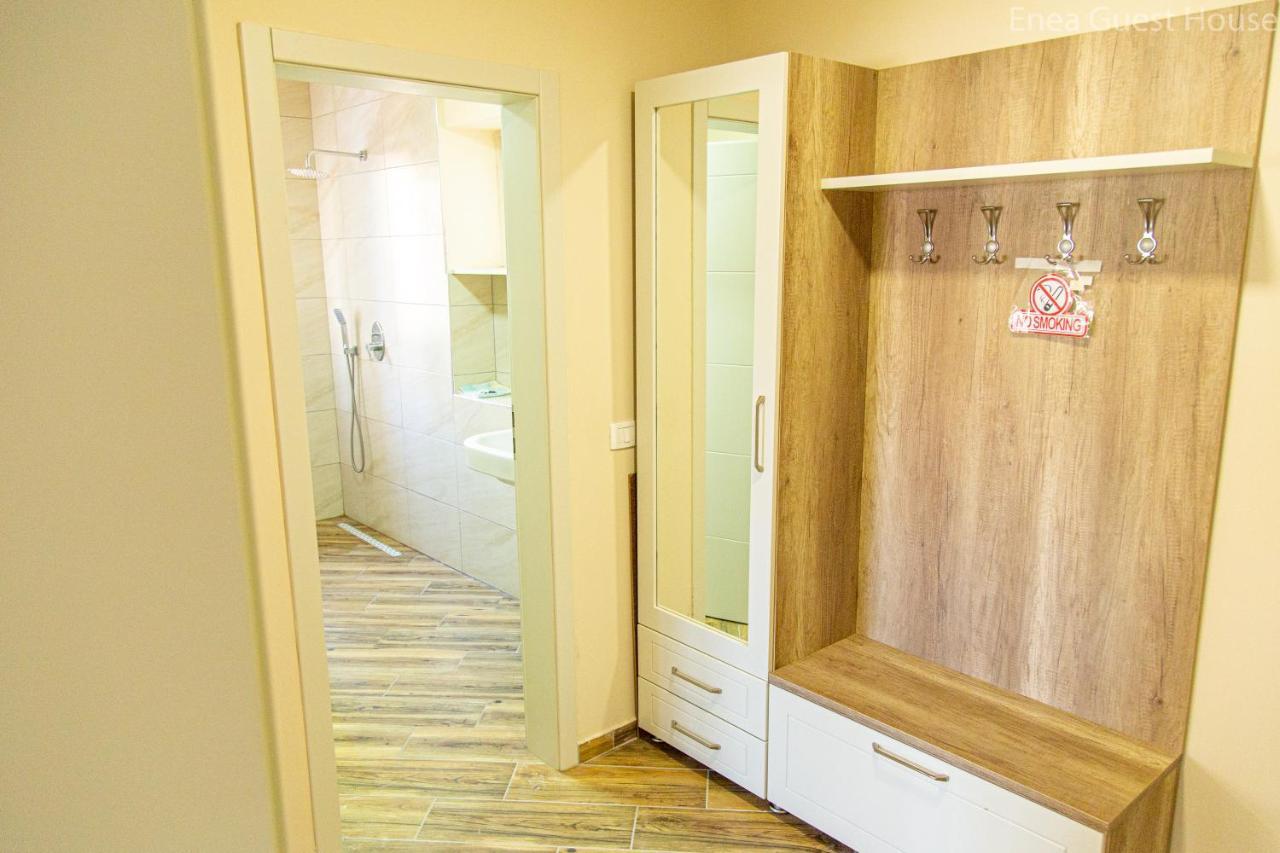 Enea'S Guest House Vlore Luaran gambar